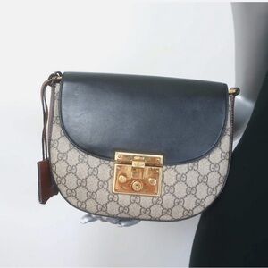 Gucci Black and Tan Crossbody GG Bag